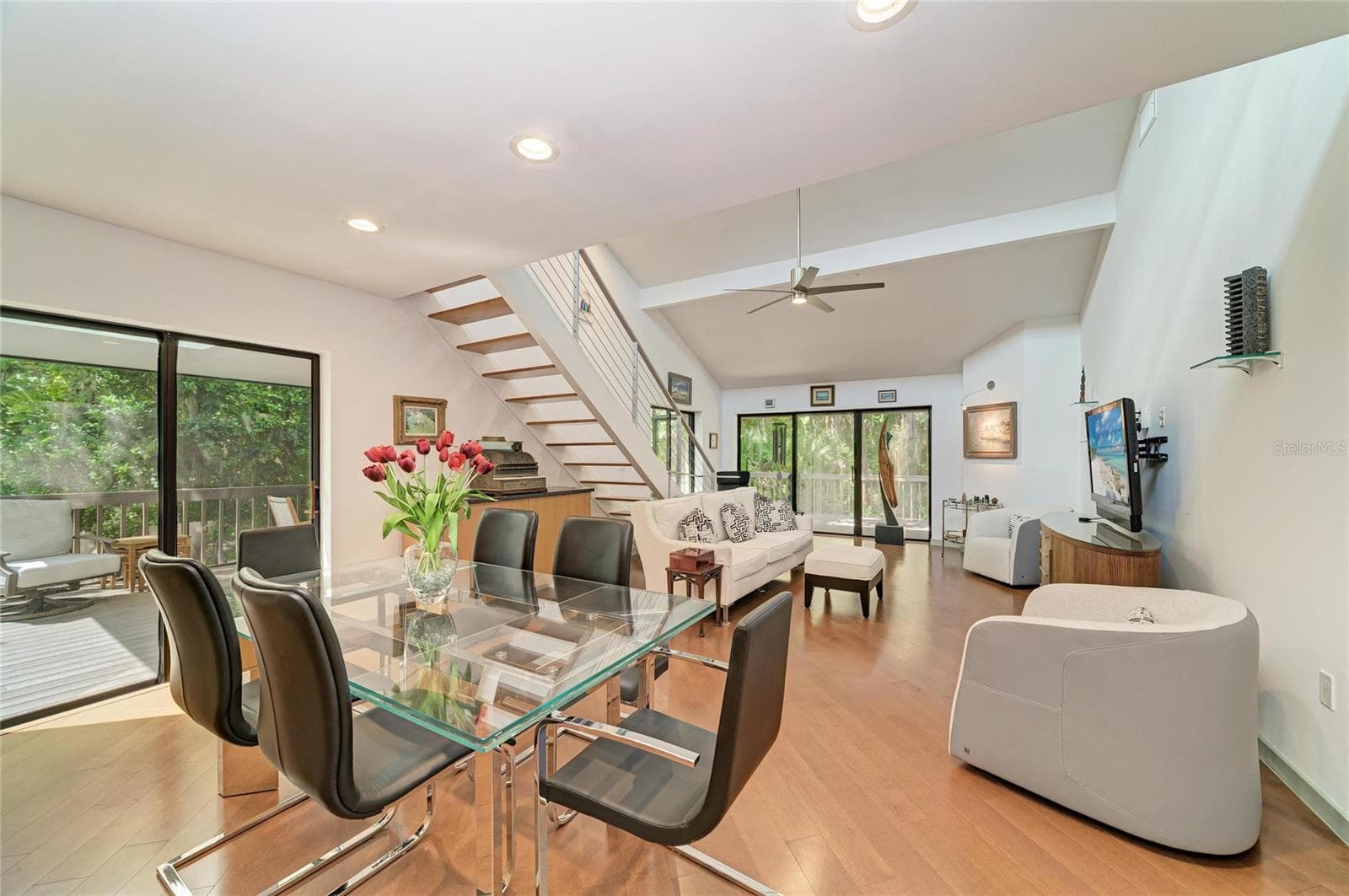 Dining/Living room - 2403 ARBORETUM CIR #29, SARASOTA