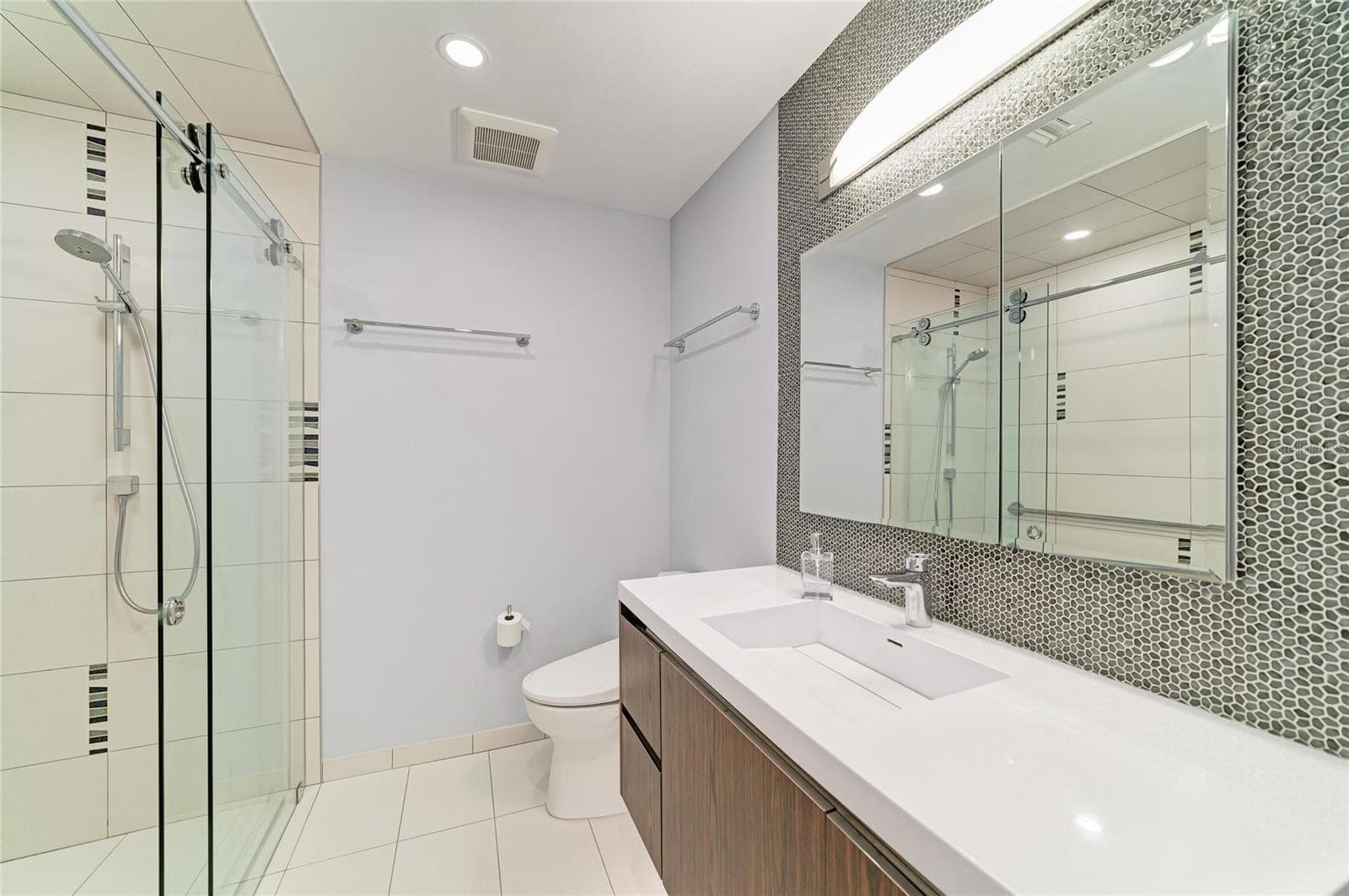 Condominium at 2403 ARBORETUM CIR #29, SARASOTA, photo 25 of 59
