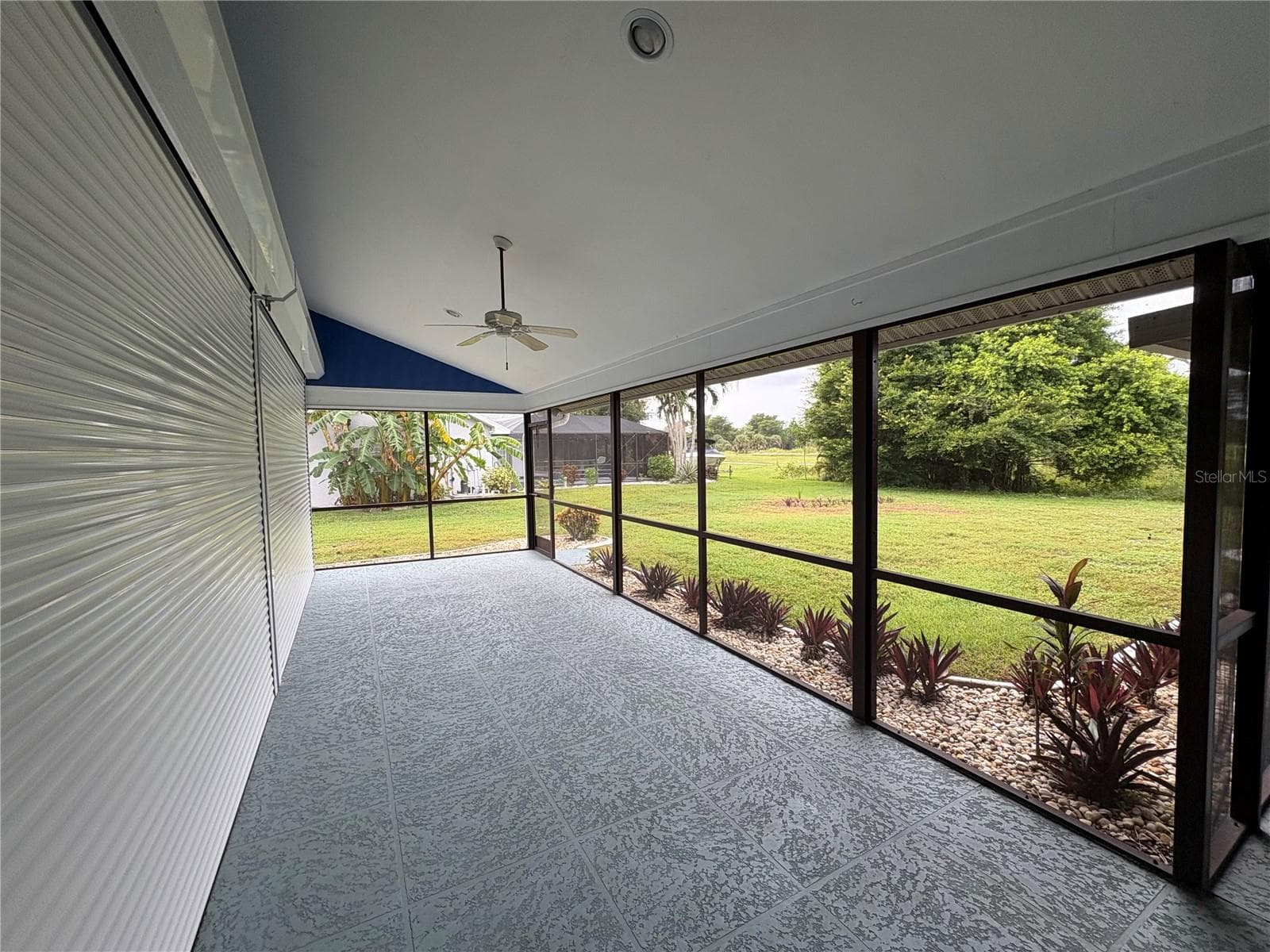 Lanai - 4328 COUNTRY CLUB BLVD, CAPE CORAL