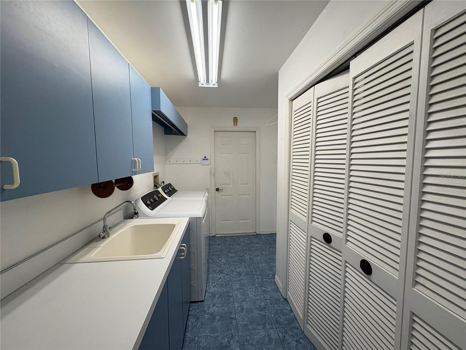 Laundry Room - 4328 COUNTRY CLUB BLVD, CAPE CORAL
