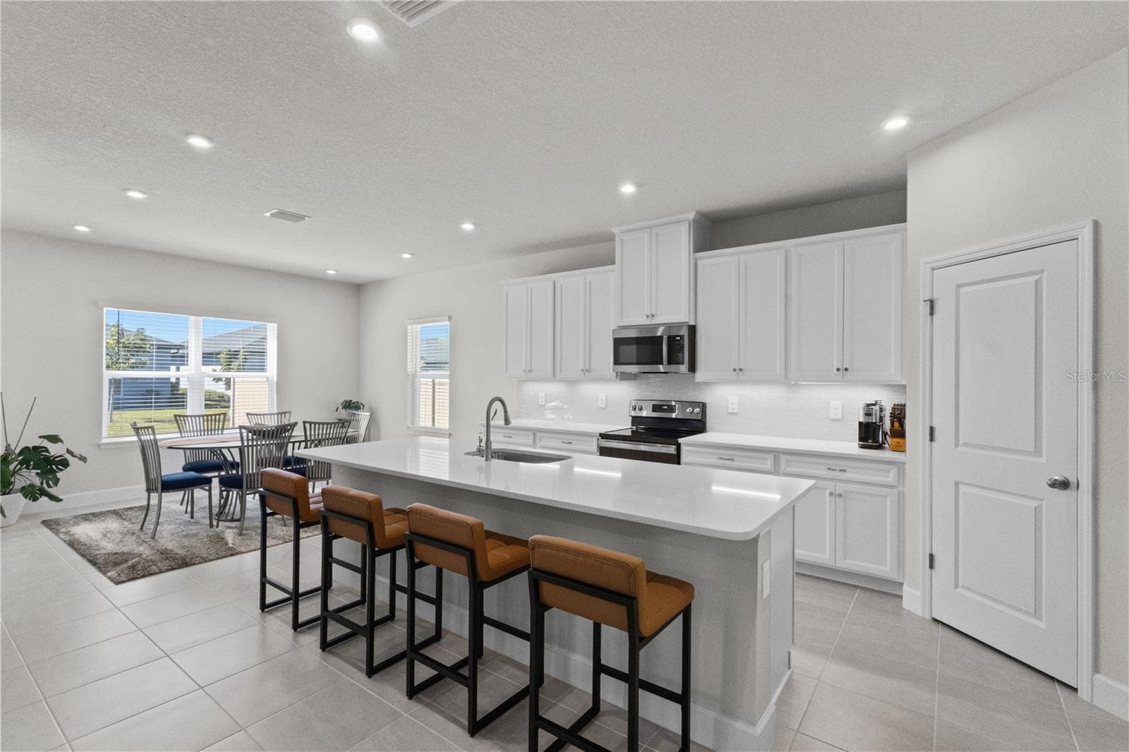 Single Family Residence at 16891 CASTORO DR, PORT CHARLOTTE, photo 4 of 42