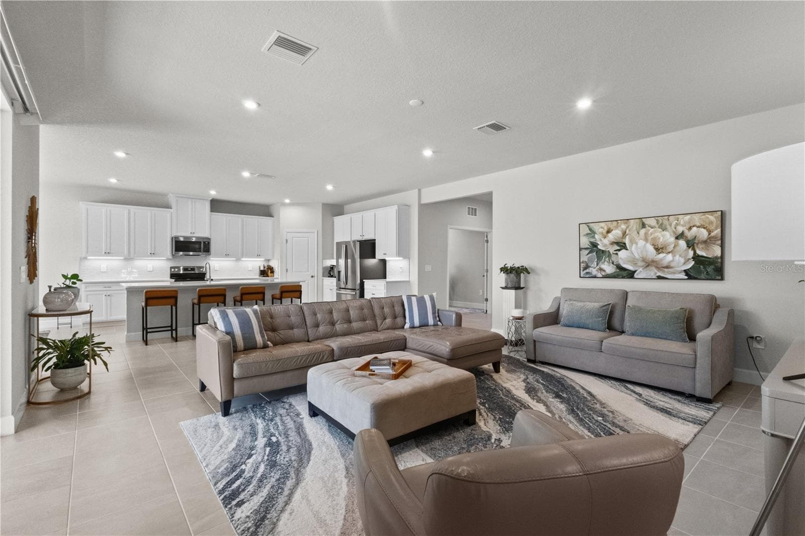 Single Family Residence at 16891 CASTORO DR, PORT CHARLOTTE, photo 11 of 42