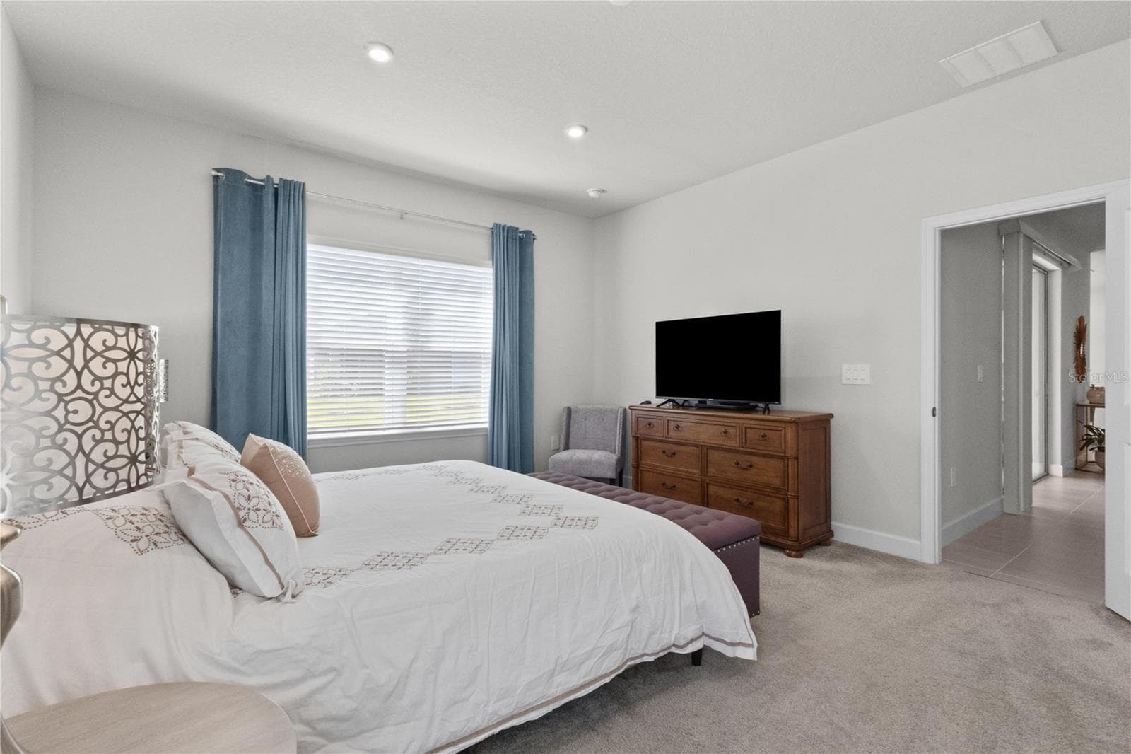 Single Family Residence at 16891 CASTORO DR, PORT CHARLOTTE, photo 26 of 42