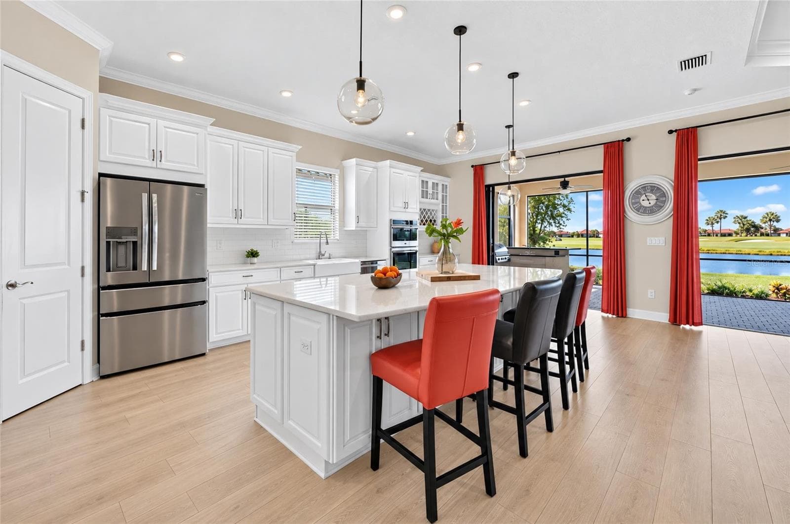 Gourmet Kitchen - 15410 DERNA TER, BRADENTON