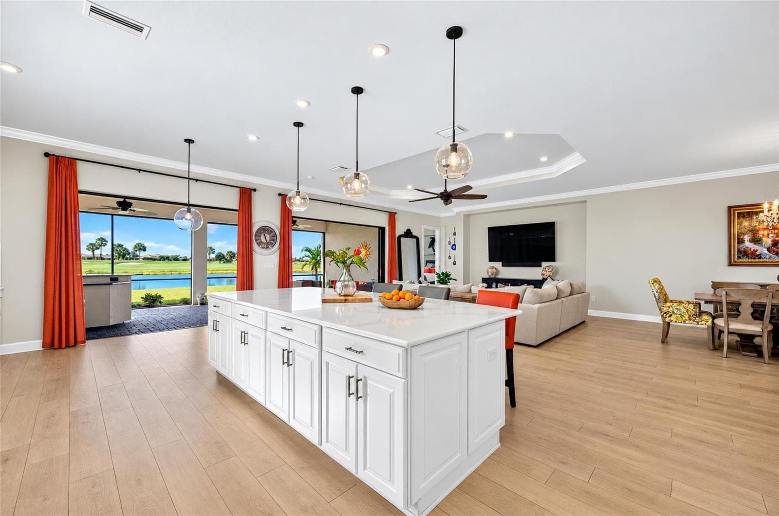 Gourmet Kitchen - 15410 DERNA TER, BRADENTON