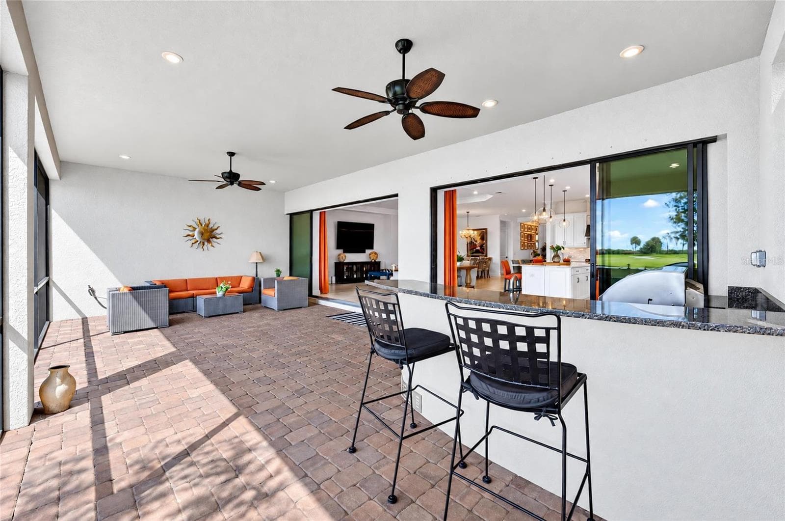 Lanai - 15410 DERNA TER, BRADENTON
