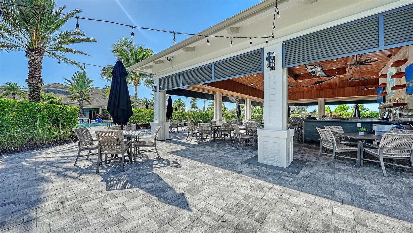 Bahama Bar - 15410 DERNA TER, BRADENTON