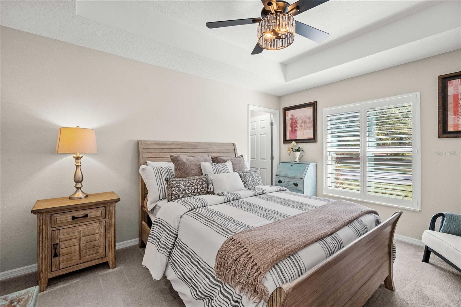 Single Family Residence at 2402 N STAMPEDE DR, BEVERLY HILLS, photo 22 of 44