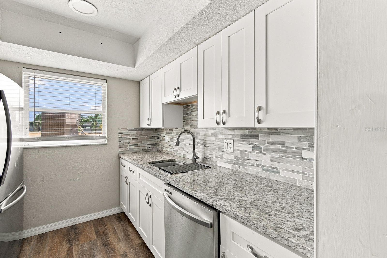 Condominium at 610 INDIAN ROCKS RD N #299, BELLEAIR BLUFFS, photo 9 of 28