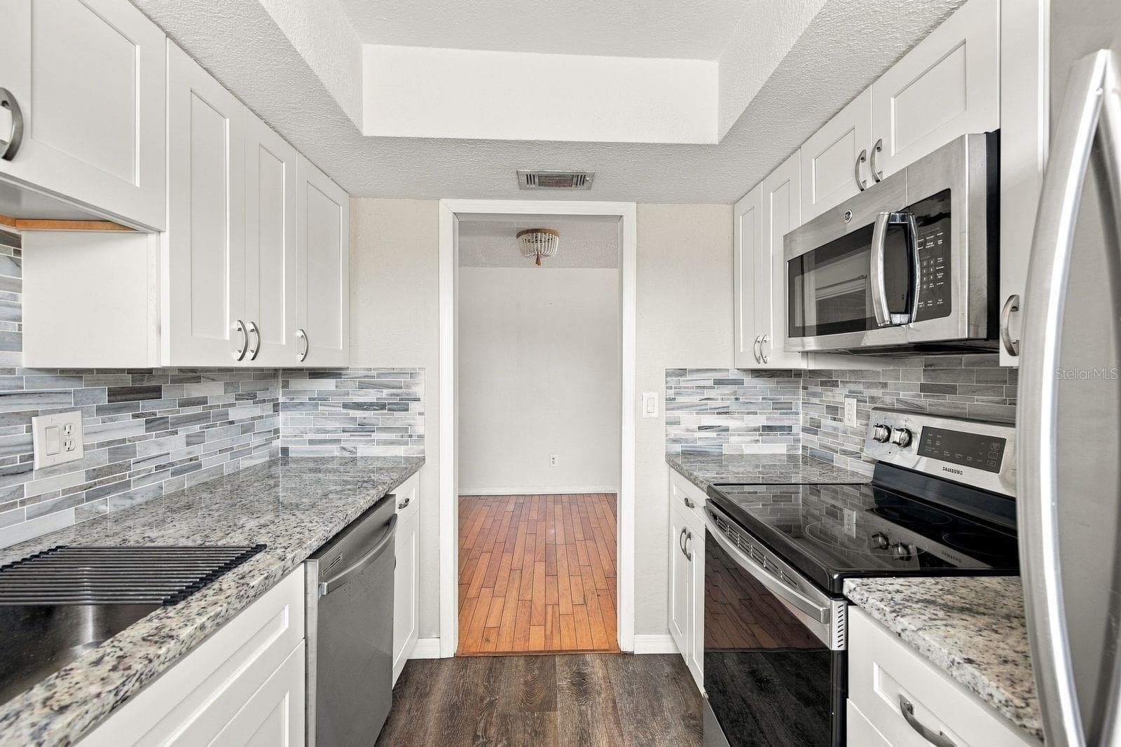 Condominium at 610 INDIAN ROCKS RD N #299, BELLEAIR BLUFFS, photo 11 of 28