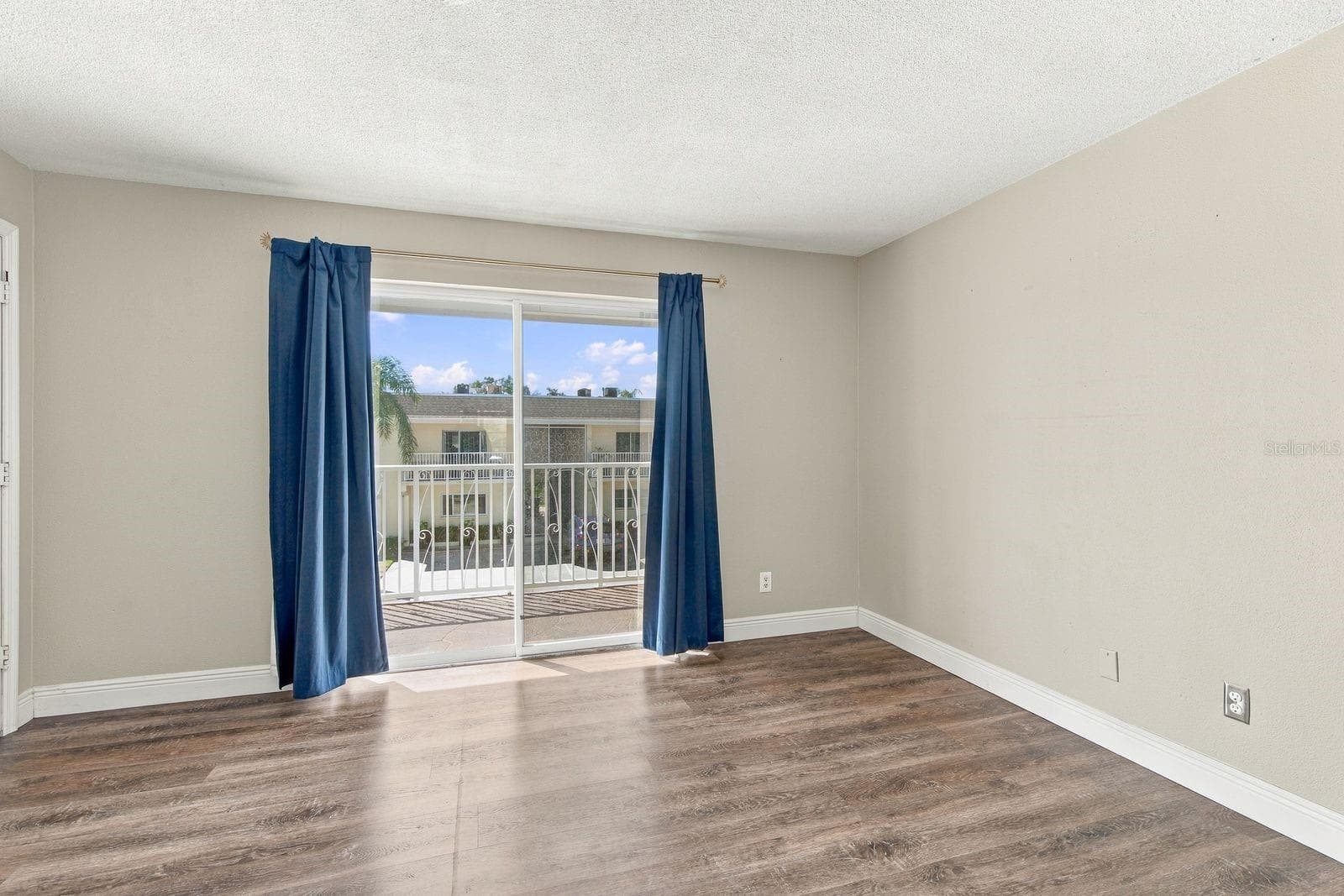 Condominium at 610 INDIAN ROCKS RD N #299, BELLEAIR BLUFFS, photo 13 of 28