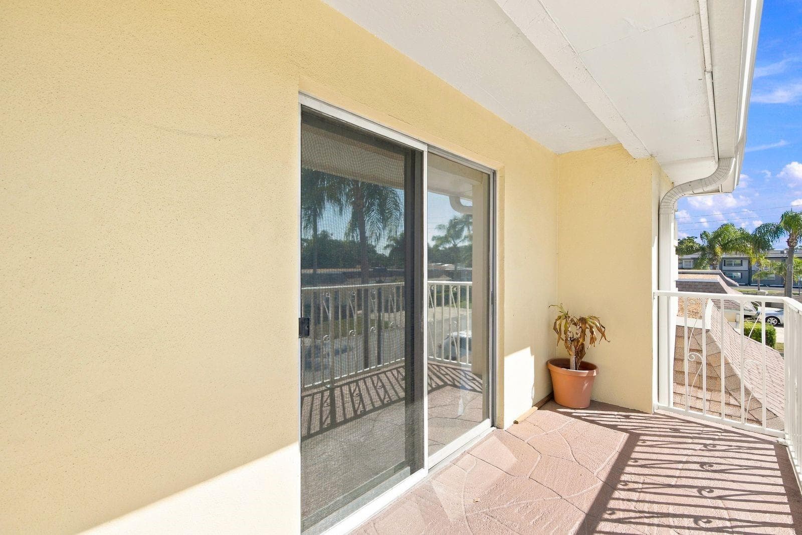 Condominium at 610 INDIAN ROCKS RD N #299, BELLEAIR BLUFFS, photo 16 of 28