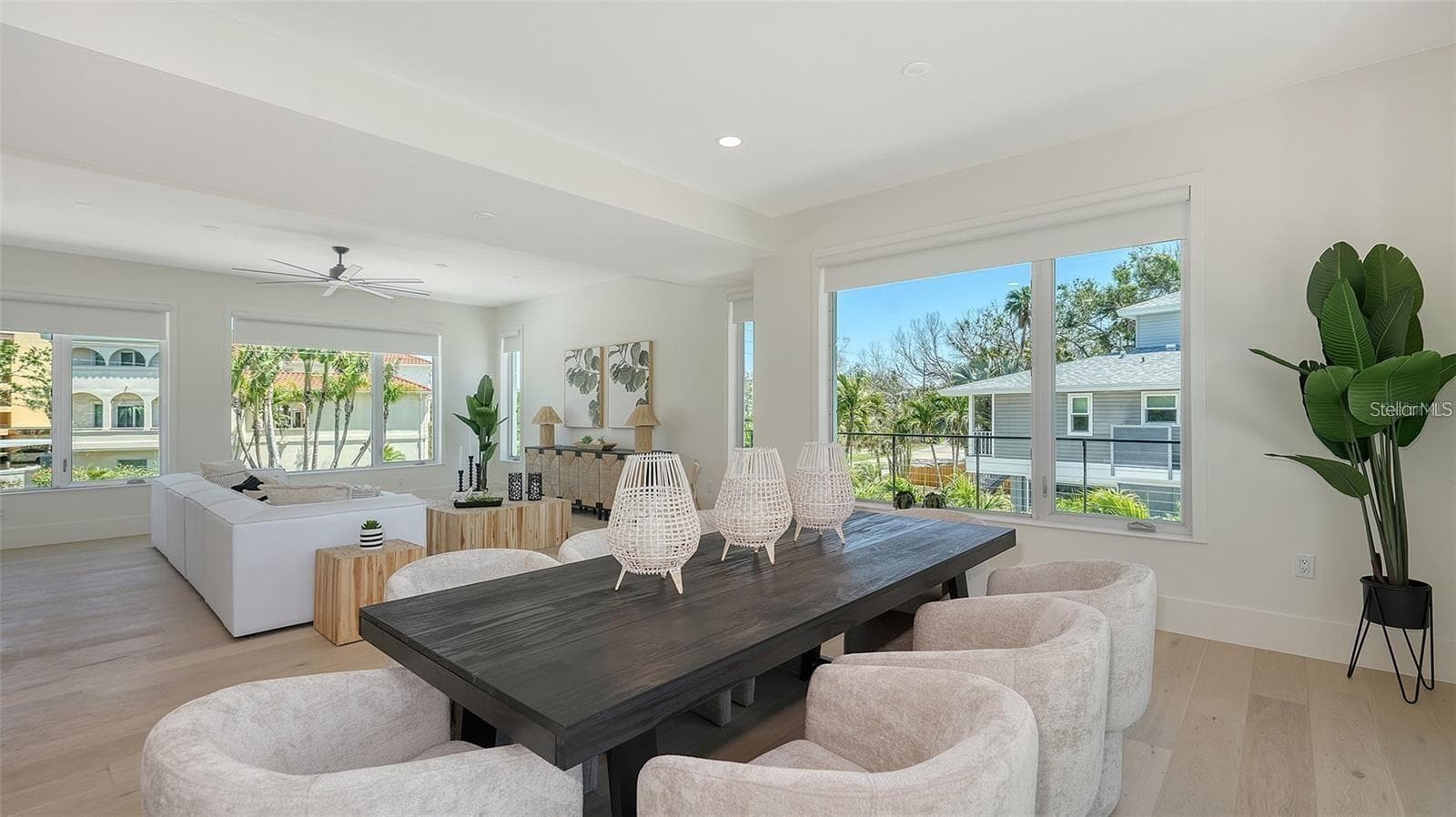 Dining room - 8800 MIDNIGHT PASS RD, SARASOTA