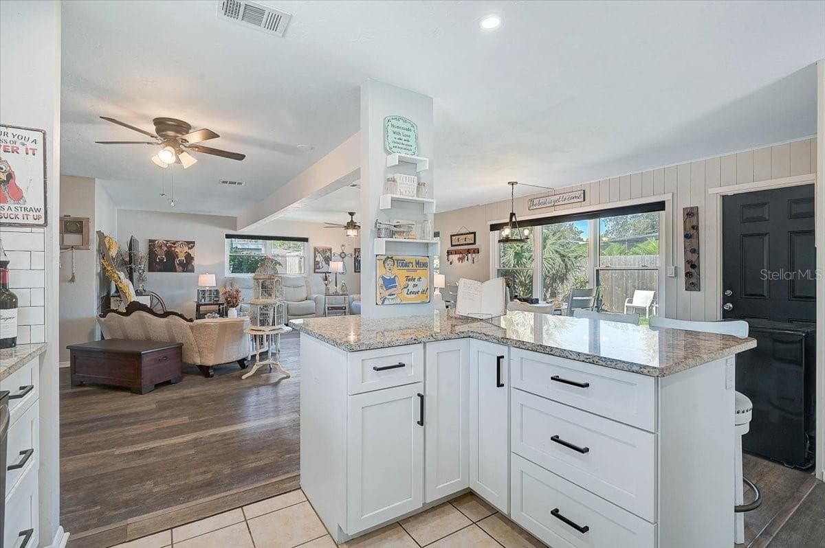 Single Family Residence at 3103 BROWNING ST, SARASOTA, photo 12 of 35