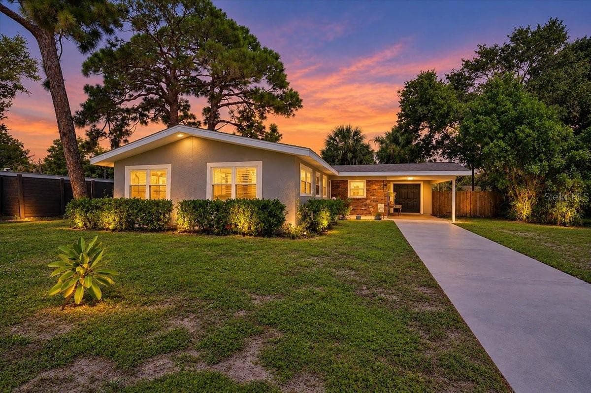 Single Family Residence at 3103 BROWNING ST, SARASOTA, photo 19 of 35