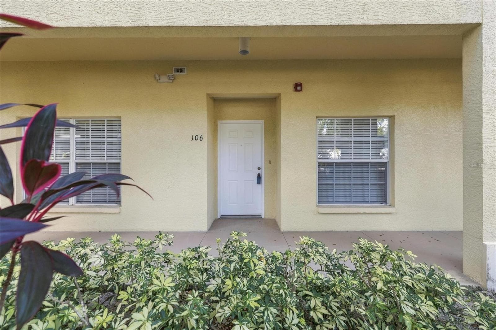 Condominium at 19345 WATER OAK DR #106, PORT CHARLOTTE, photo 8 of 54