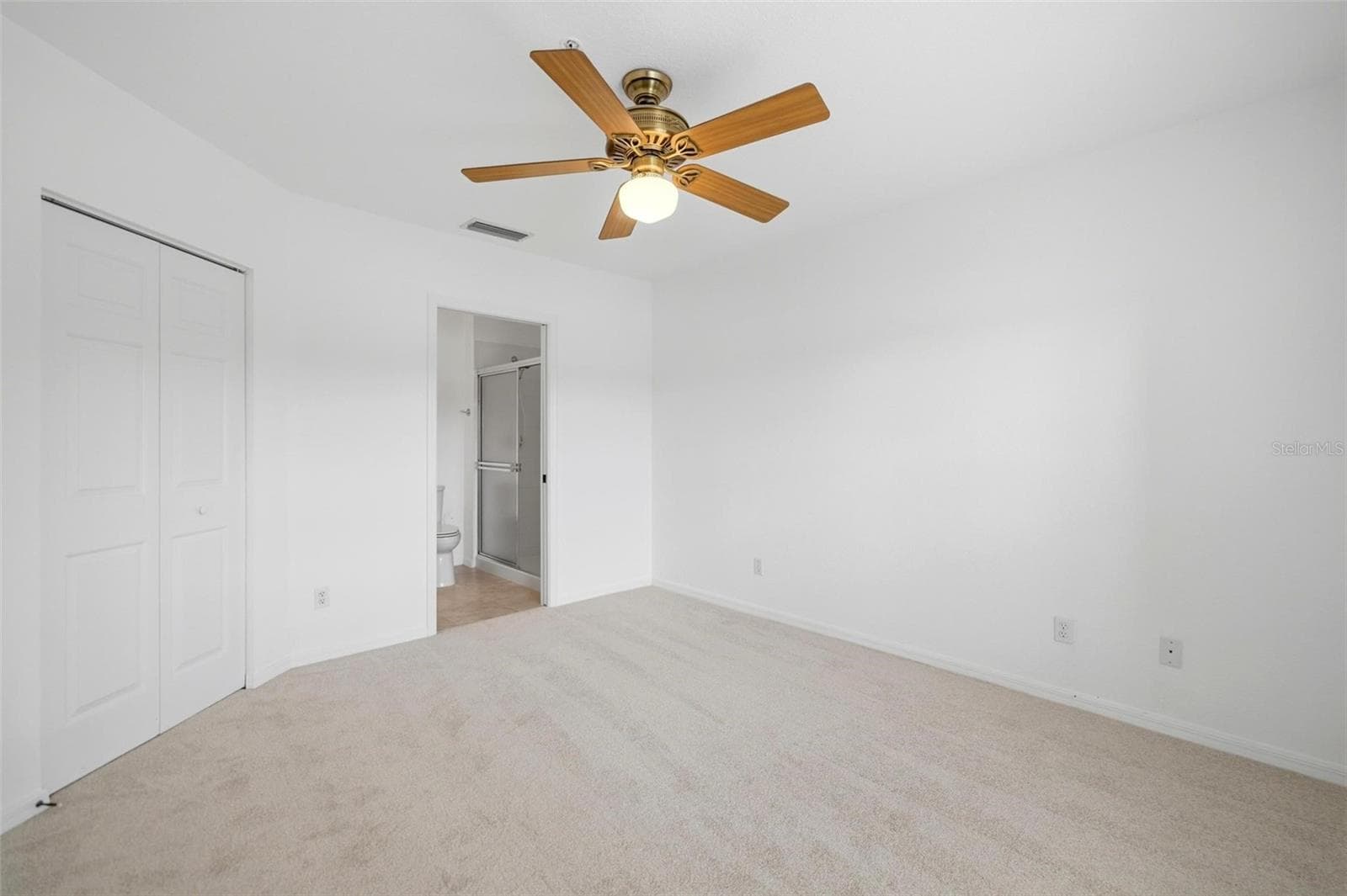 Condominium at 19345 WATER OAK DR #106, PORT CHARLOTTE, photo 11 of 54
