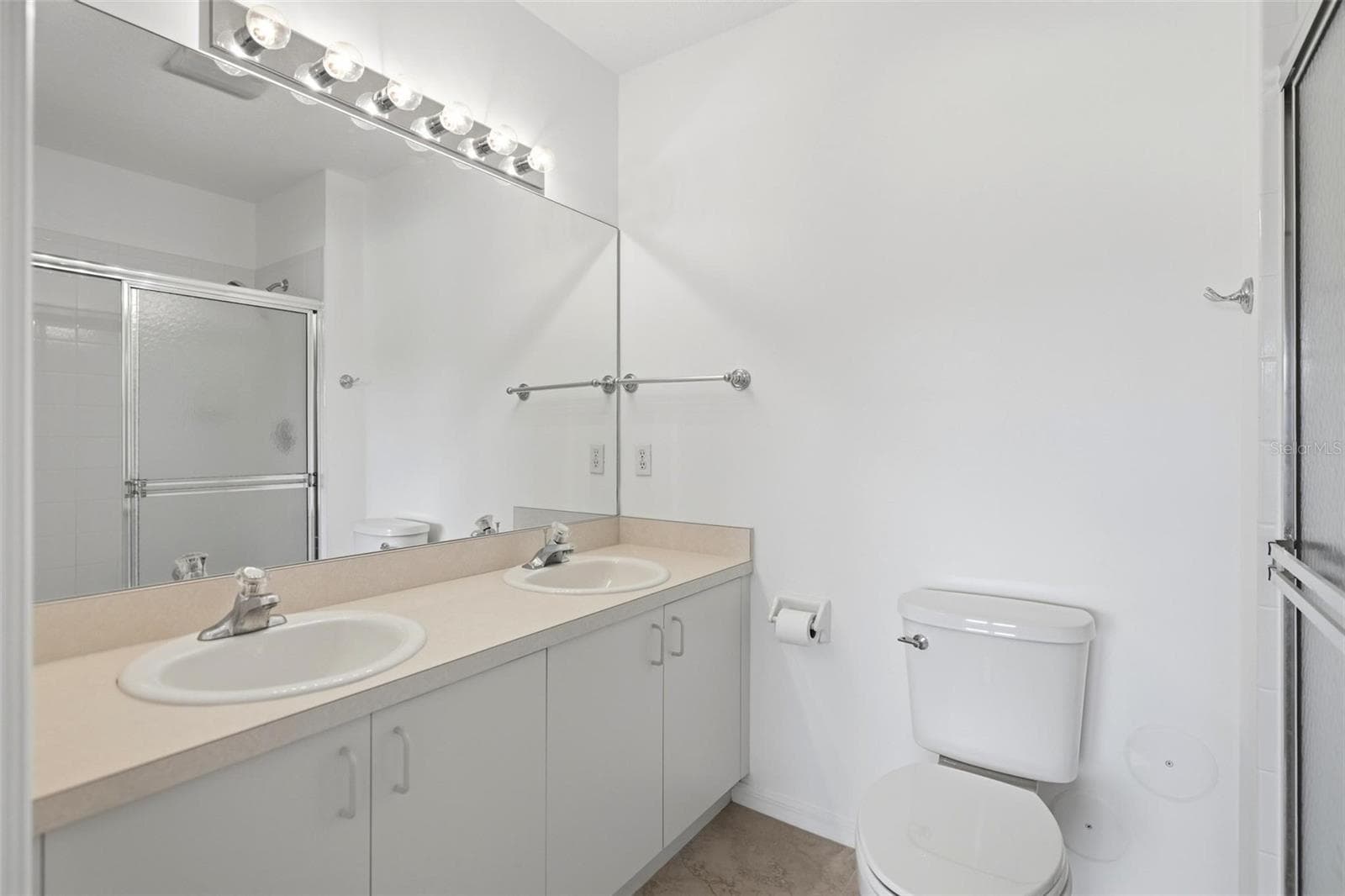 Condominium at 19345 WATER OAK DR #106, PORT CHARLOTTE, photo 13 of 54