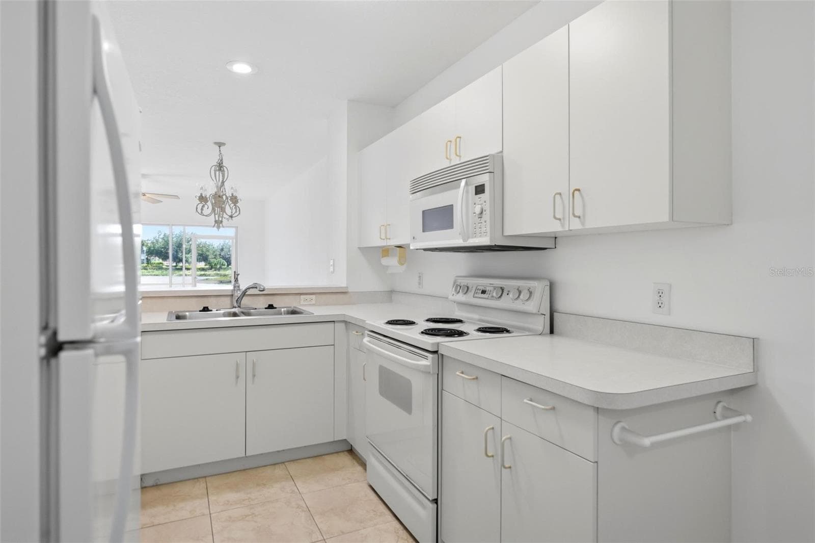 Condominium at 19345 WATER OAK DR #106, PORT CHARLOTTE, photo 20 of 54