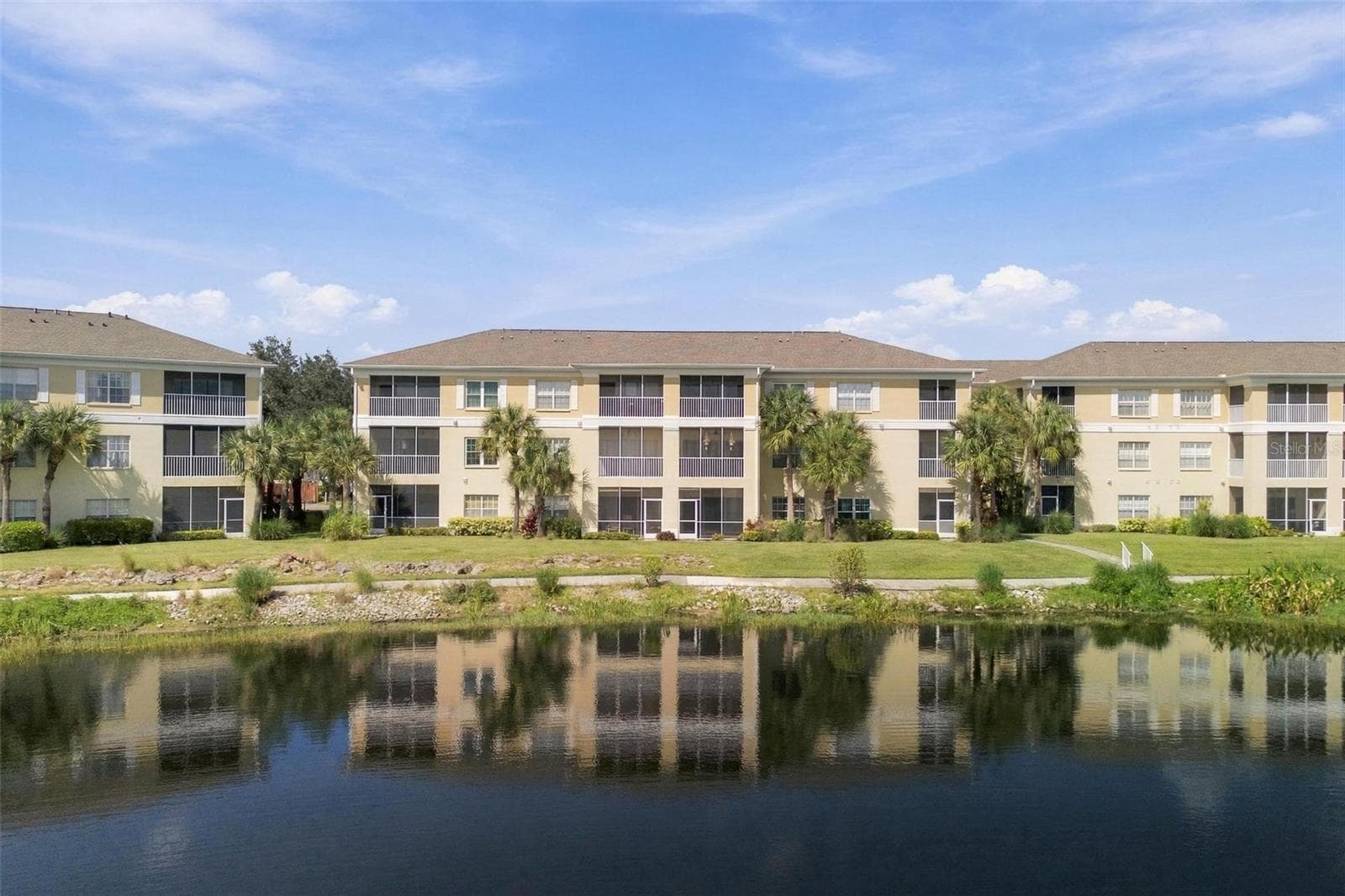 Condominium at 19345 WATER OAK DR #106, PORT CHARLOTTE, photo 39 of 54