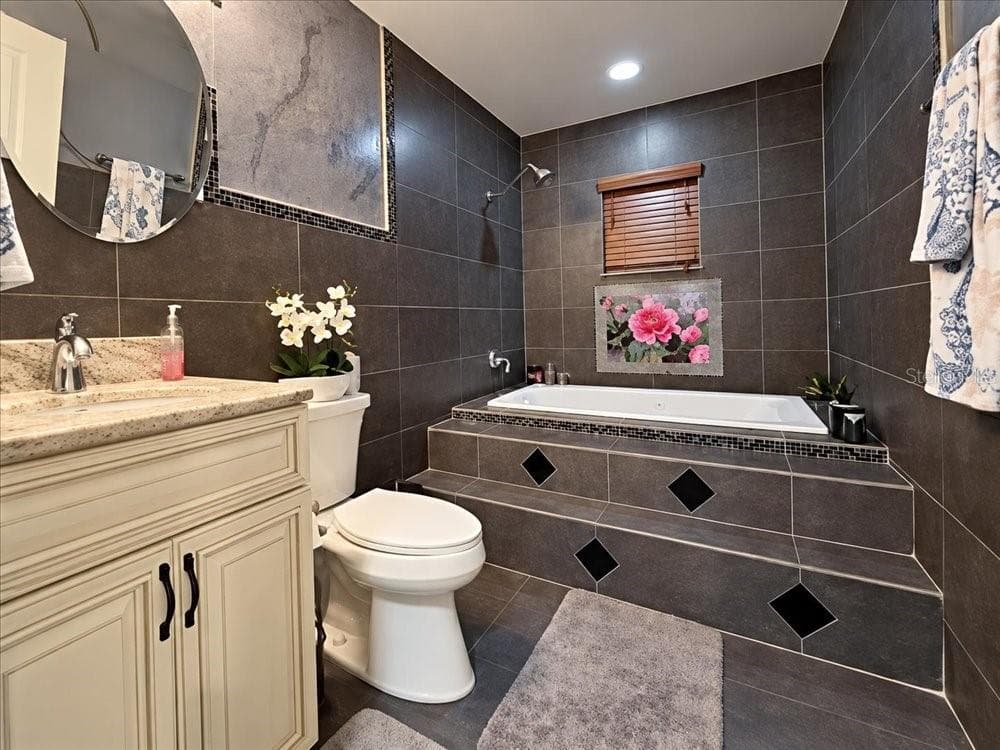 Bathroom - 3900 REAVES RD, KISSIMMEE