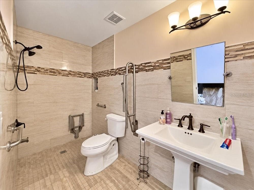 Bathroom - 3900 REAVES RD, KISSIMMEE