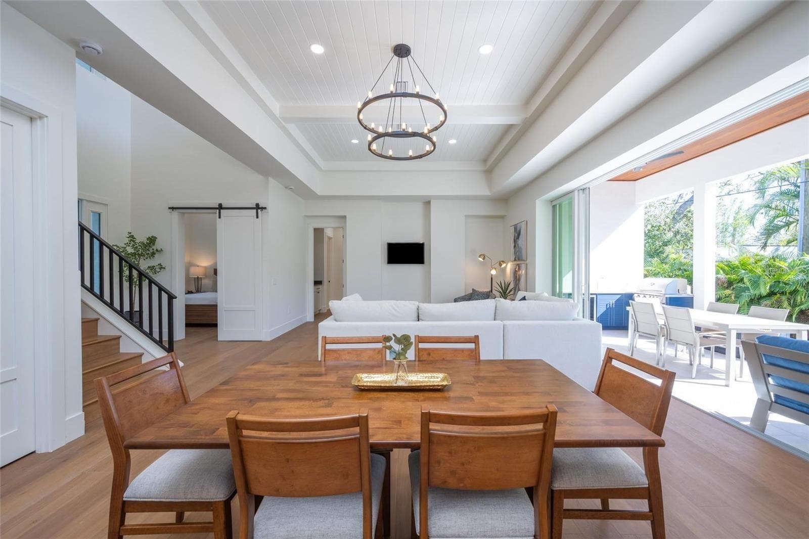 Dining space - 2420 FLOYD ST, SARASOTA