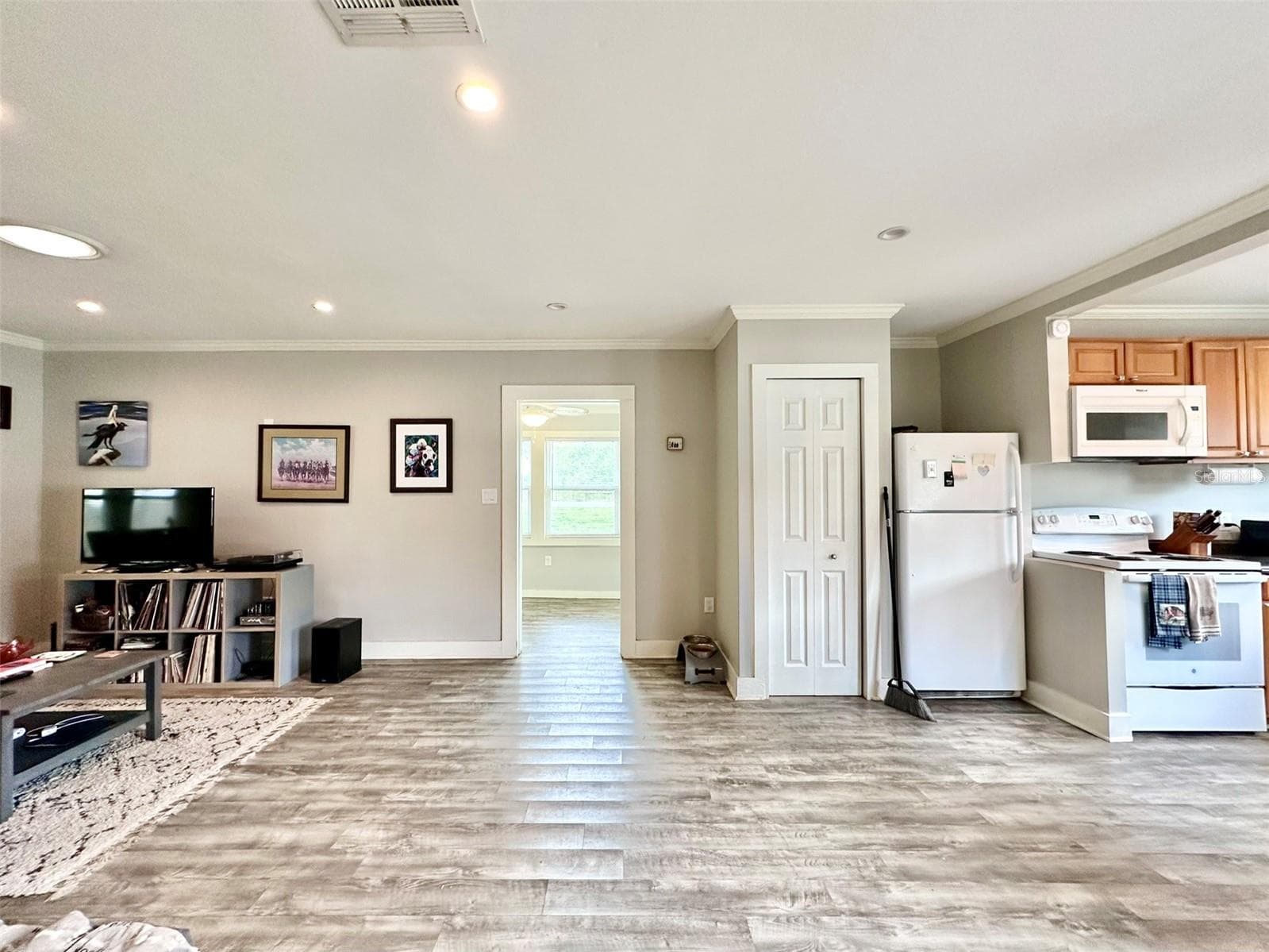 Single Family Residence at 1515 NE 55TH ST, OCALA, photo 7 of 13