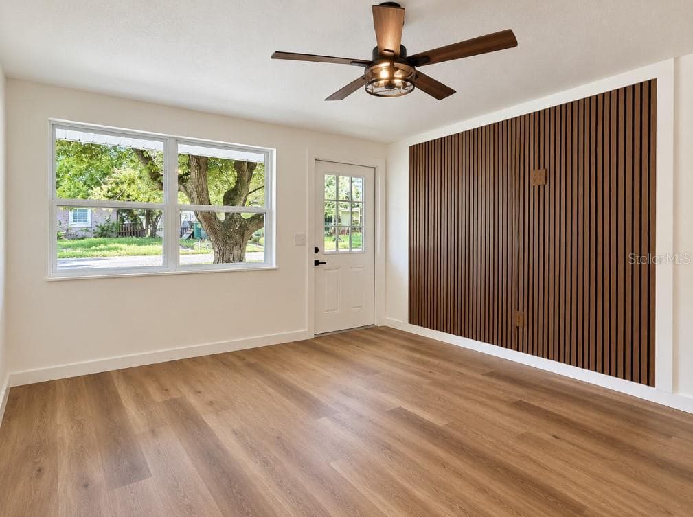 Single Family Residence at 11041 MARTHA AVE, PORT RICHEY, photo 3 of 19
