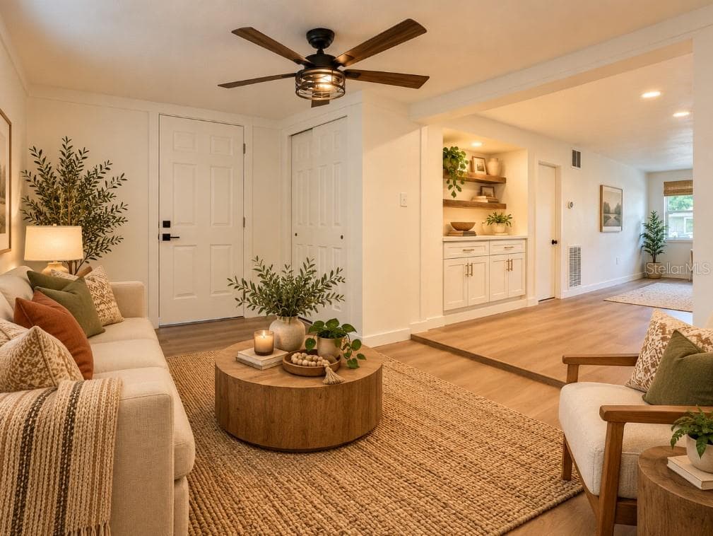 Single Family Residence at 11041 MARTHA AVE, PORT RICHEY, photo 7 of 19