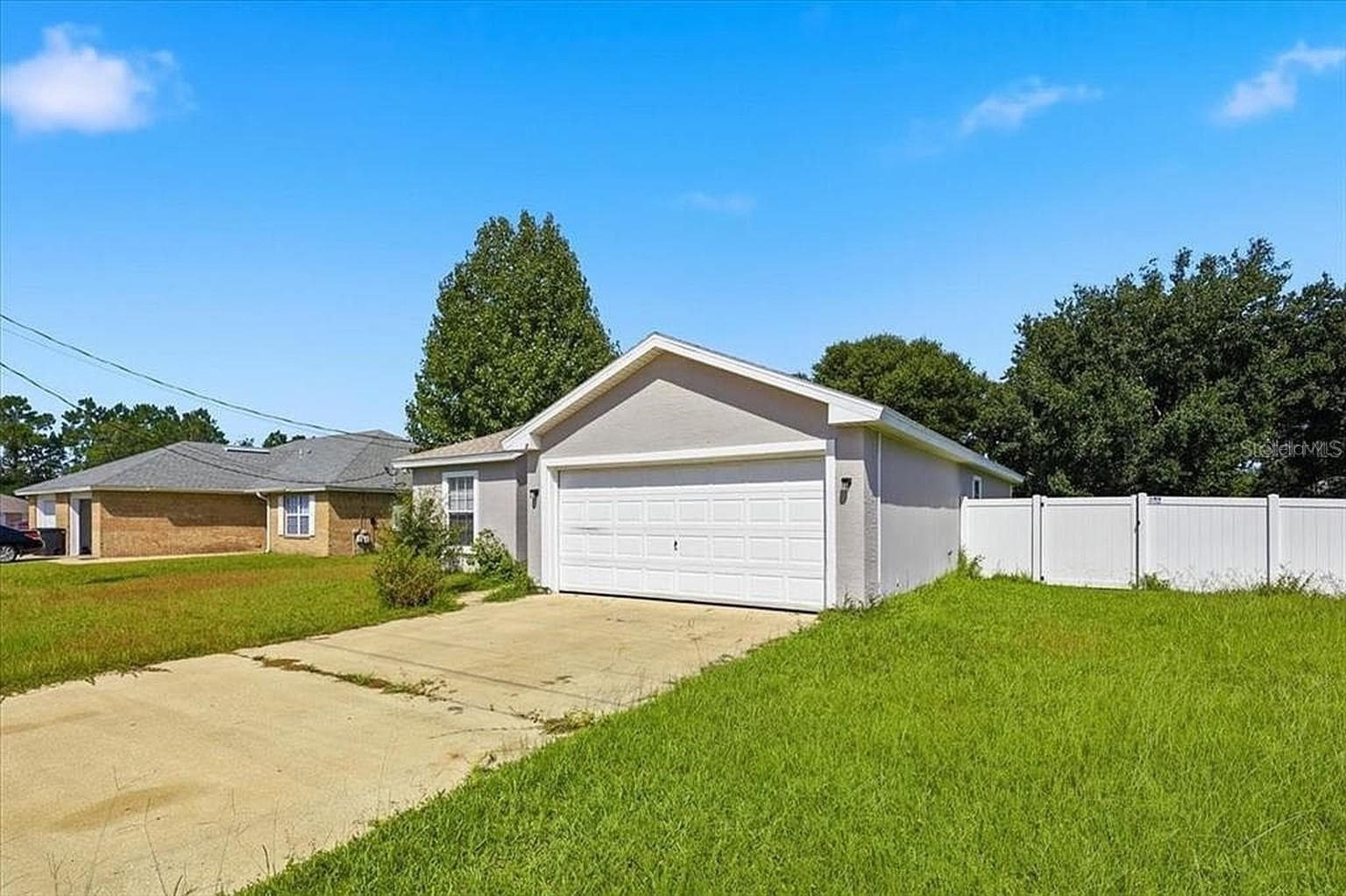 Single Family Residence at 3 LOUVET LN, PALM COAST, photo 31 of 95