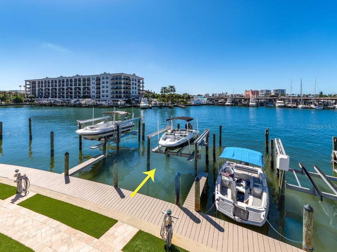 Condominium at 205 DOLPHIN PT #6, CLEARWATER, photo 3 of 31