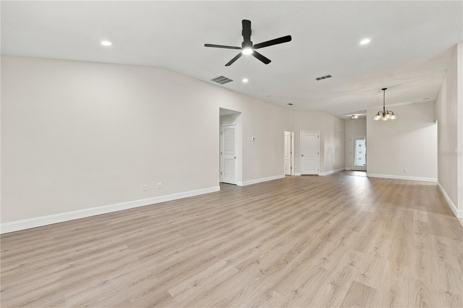 Single Family Residence at 466 W NEW ENGLAND DR, ELKTON, photo 10 of 34