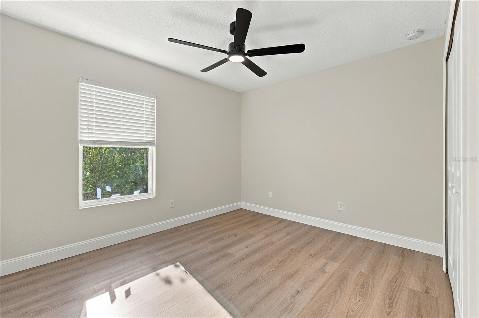 Single Family Residence at 466 W NEW ENGLAND DR, ELKTON, photo 28 of 34
