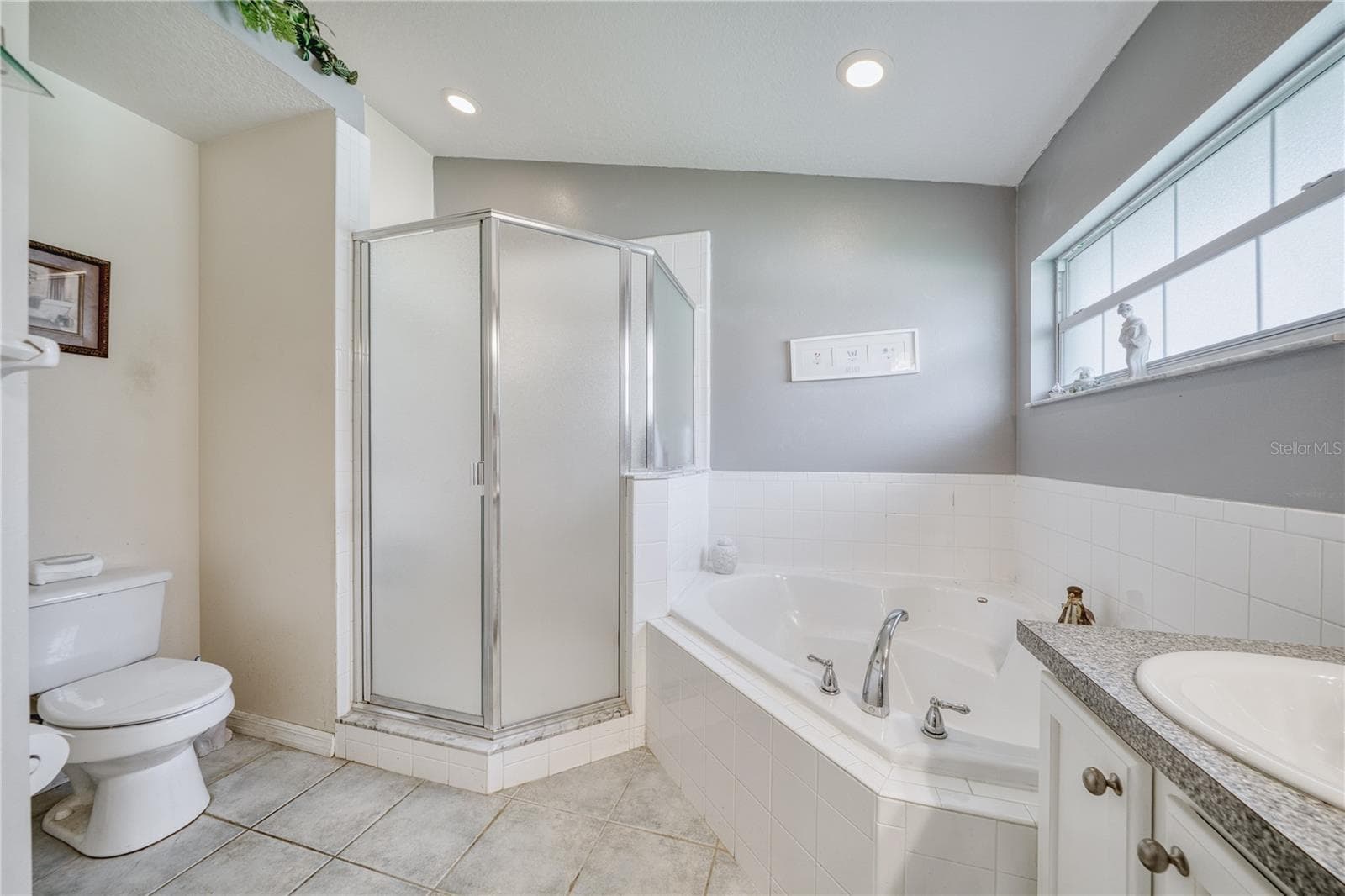 Single Family Residence at 2234 SUMMER RAYE CT, ST CLOUD, photo 15 of 40