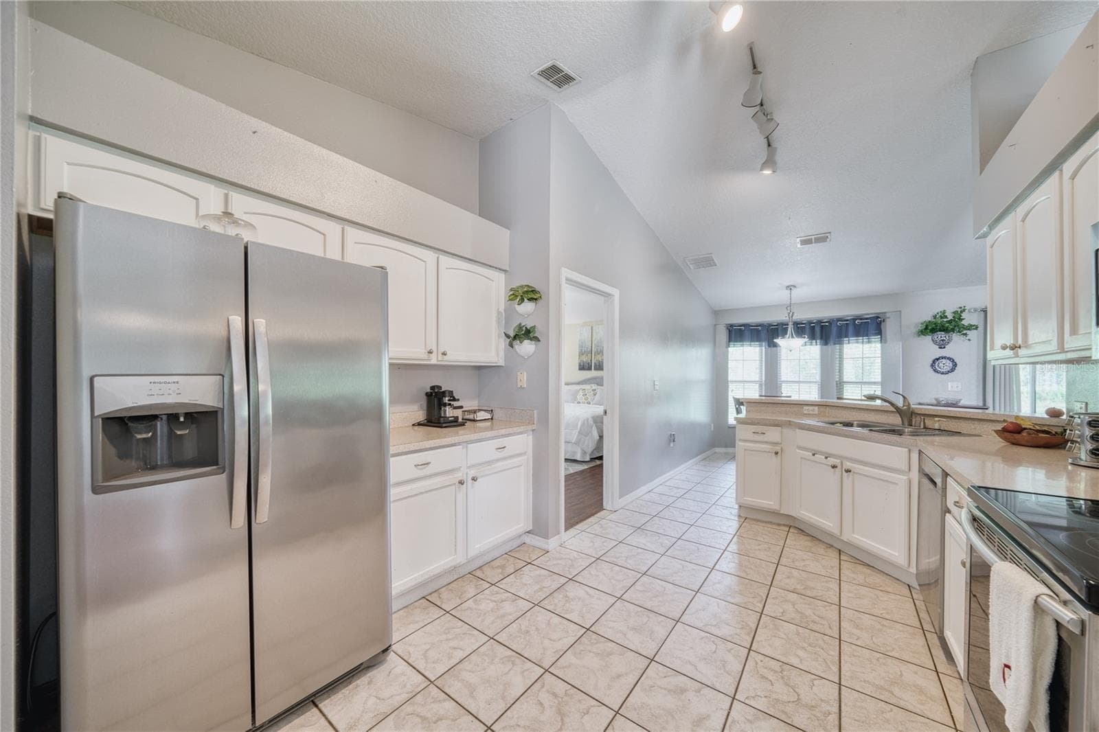 Single Family Residence at 2234 SUMMER RAYE CT, ST CLOUD, photo 24 of 40