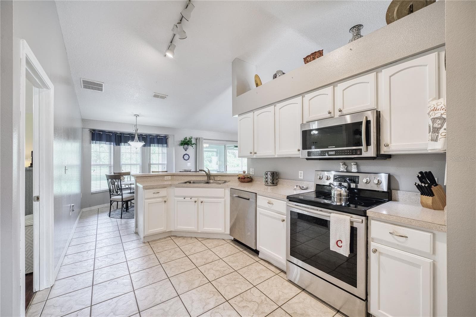 Single Family Residence at 2234 SUMMER RAYE CT, ST CLOUD, photo 34 of 40