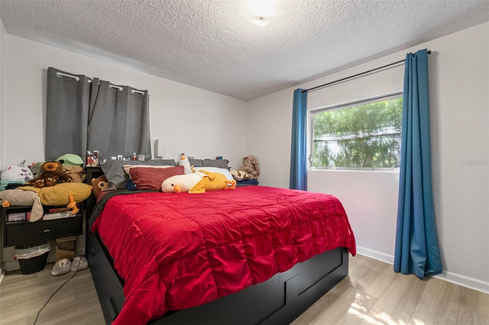 Single Family Residence at 5714 FERNHILL DR, ORLANDO, photo 12 of 24