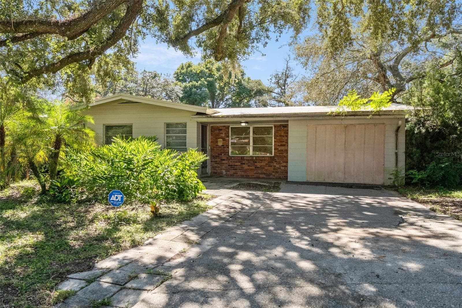 Single Family Residence at 5714 FERNHILL DR, ORLANDO, photo 15 of 24
