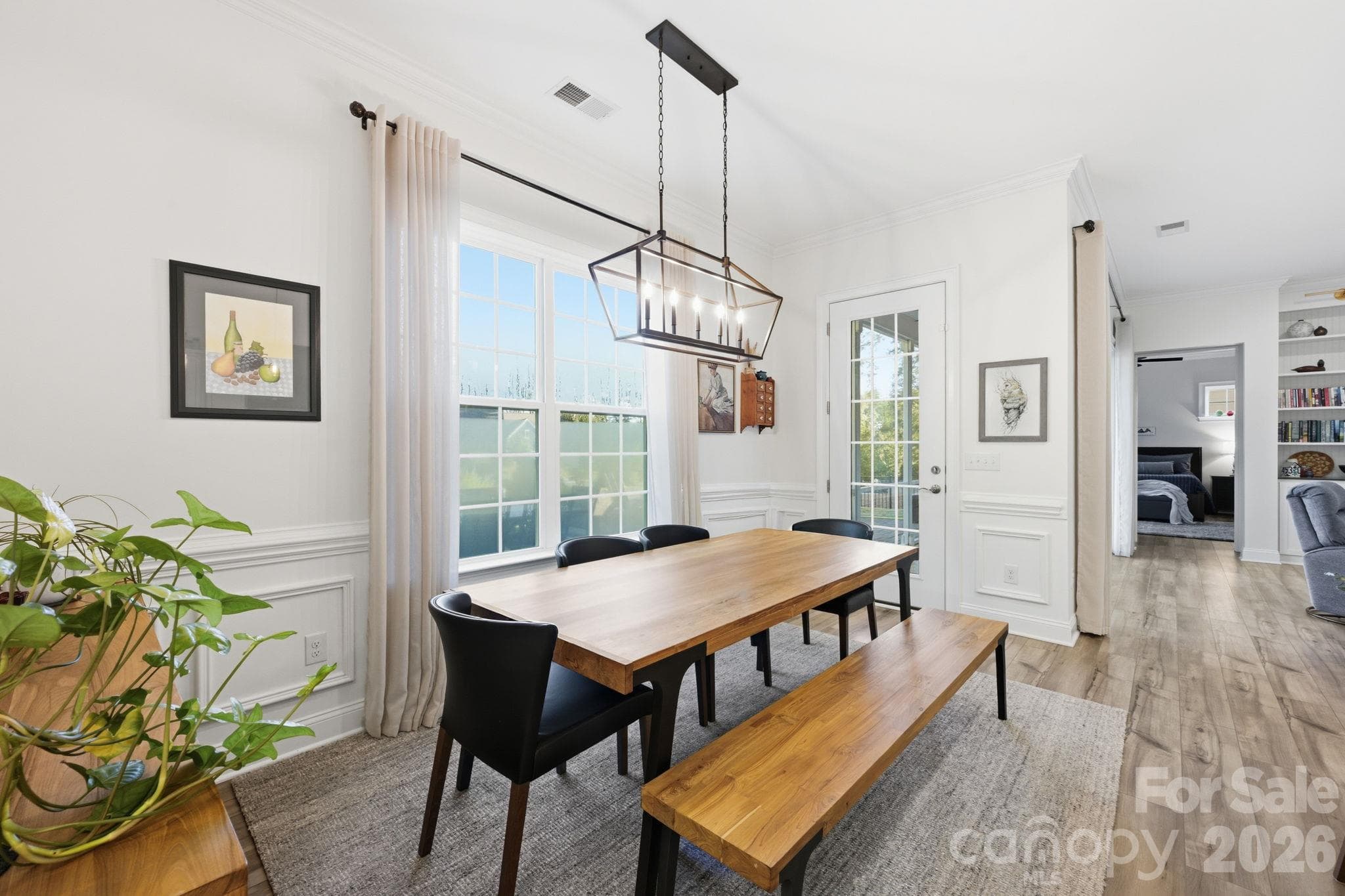 The dining area has access to the screened in porch - 4025 Pollock View, Mount Holly
