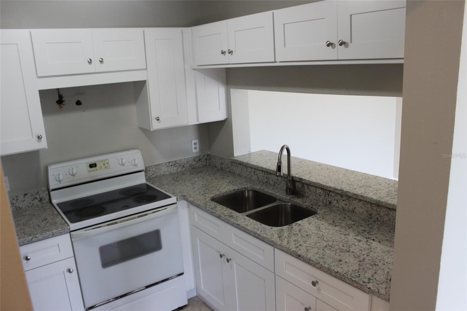 Condominium at 5231 VIA HACIENDA CIR #B218, ORLANDO, photo 11 of 24