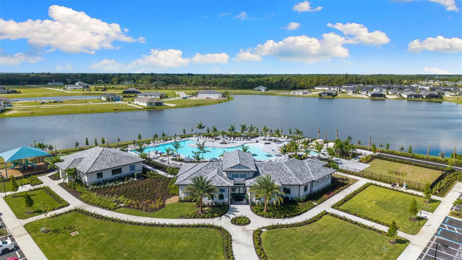 Single Family Residence at 11390 POINTED LEAF PL, PUNTA GORDA, photo 33 of 37