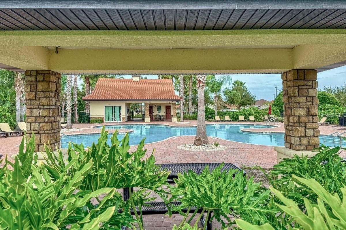 Single Family Residence at 21 ARROWHEAD DR, PALM COAST, photo 2 of 74