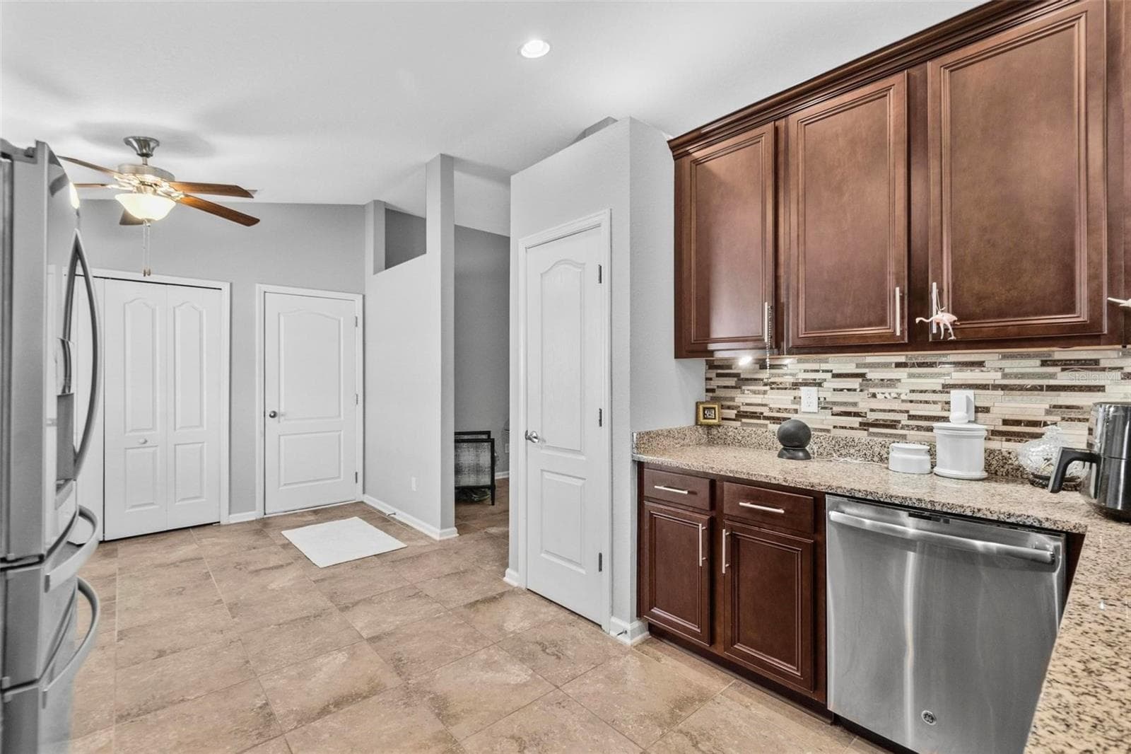 Single Family Residence at 21 ARROWHEAD DR, PALM COAST, photo 16 of 74
