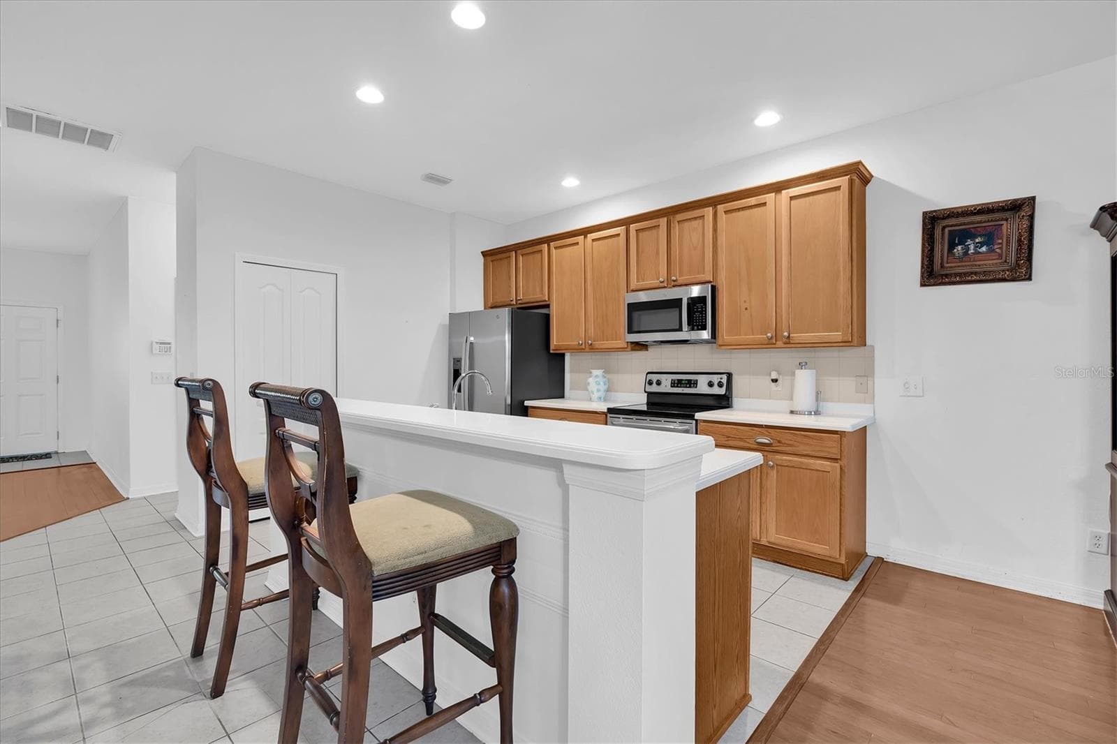 Townhouse at 10608 SHADY FALLS CT, RIVERVIEW, photo 9 of 38