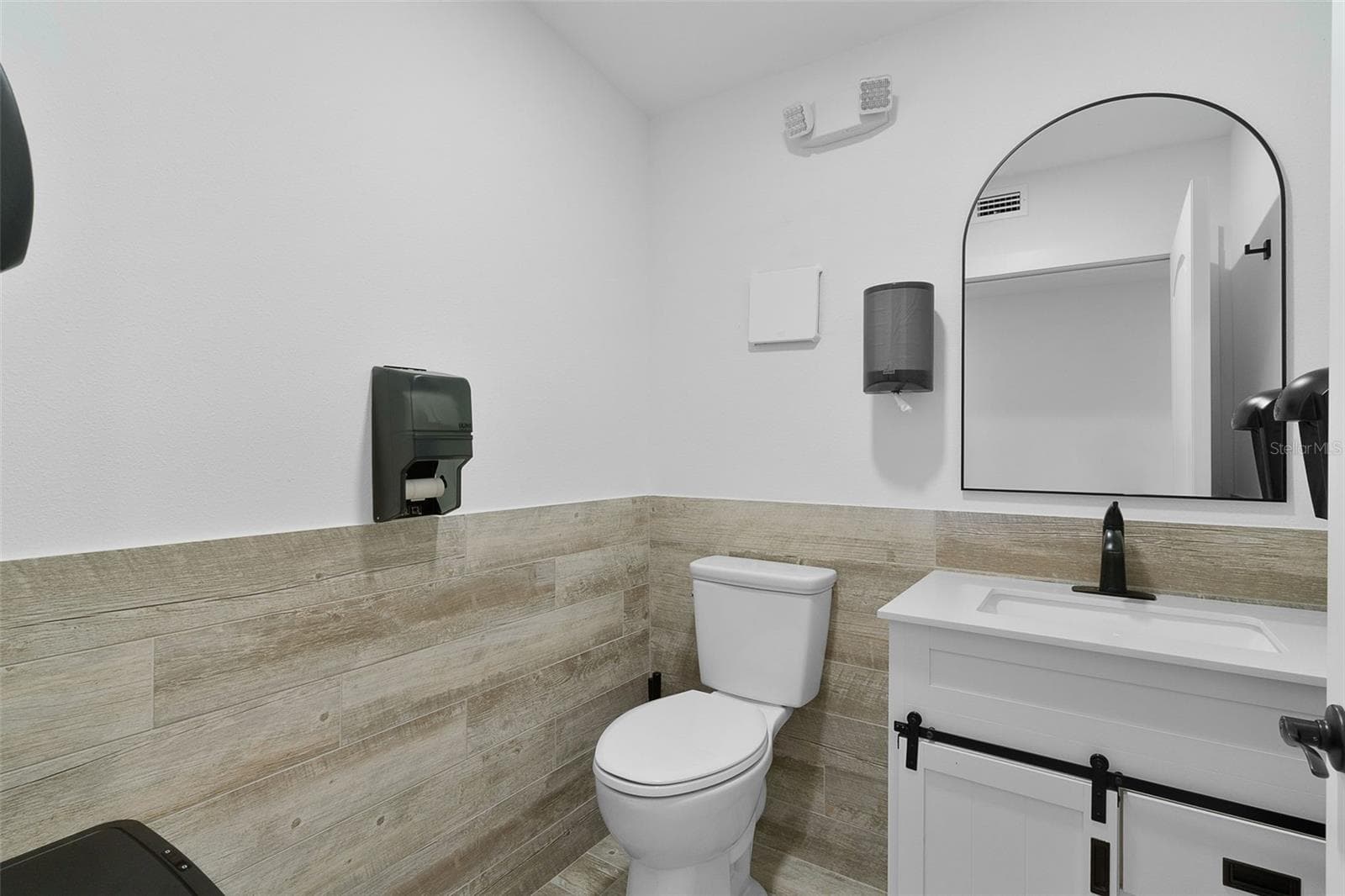 Single Family Residence at 1640 CR 738, WEBSTER, photo 58 of 82
