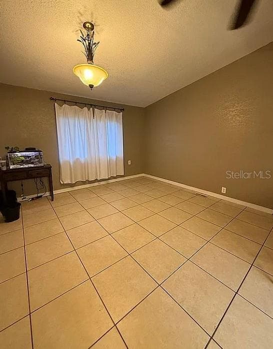 Manufactured Home at 37740 DEERWOODS DR, EUSTIS, photo 3 of 14