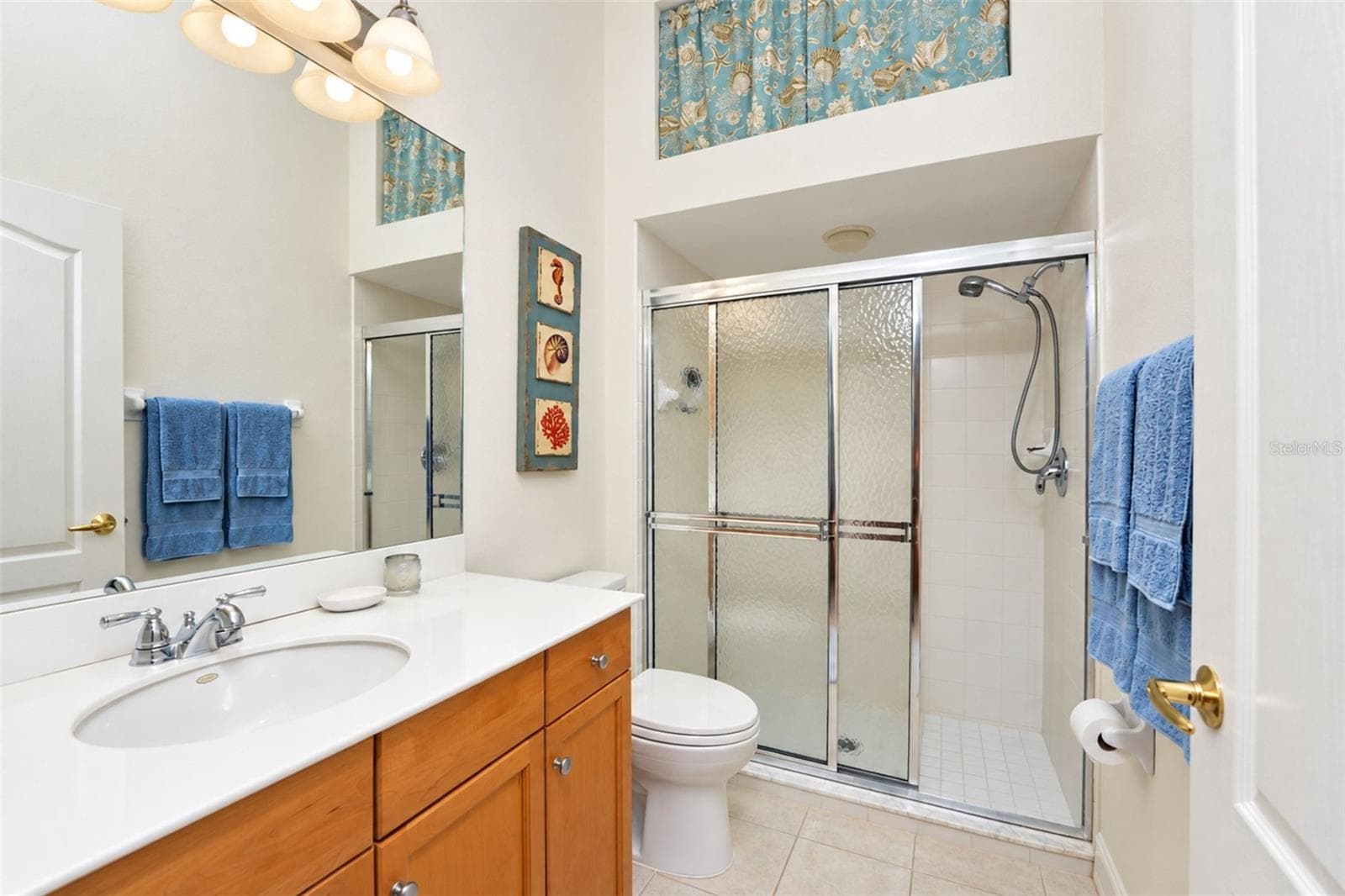 Primary Bathroom - 420 LEHALIS DR, ENGLEWOOD