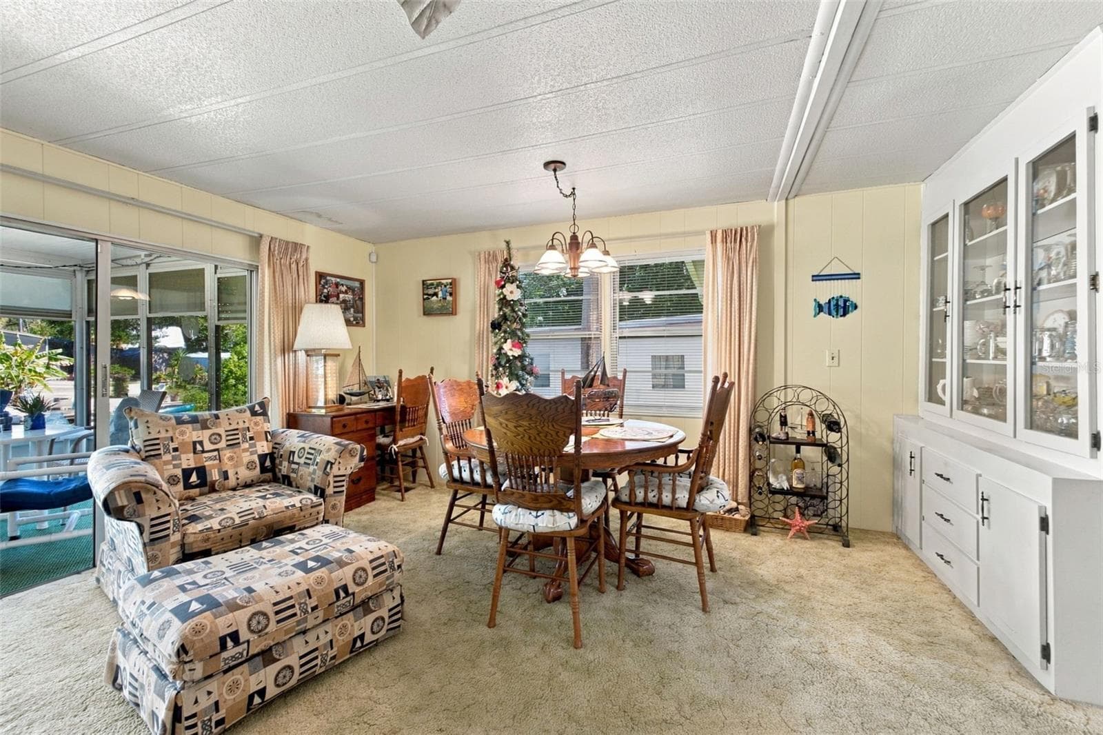Mobile Home at 6439 THERESA AVE, WEEKI WACHEE, photo 13 of 40