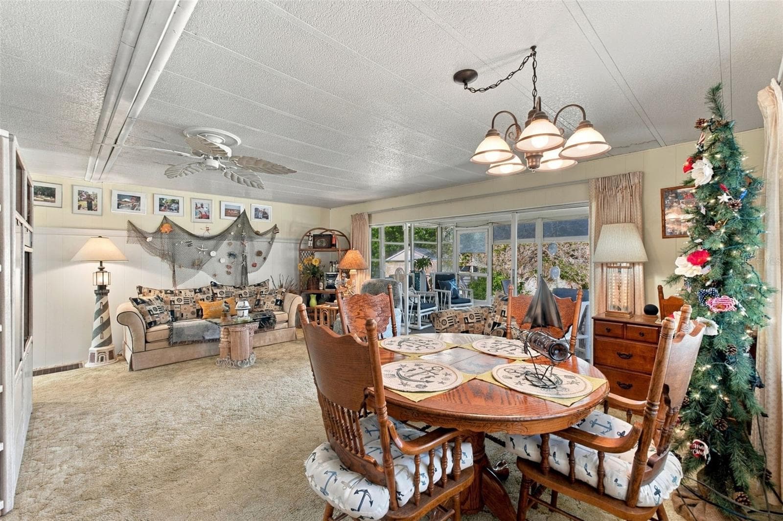 Mobile Home at 6439 THERESA AVE, WEEKI WACHEE, photo 15 of 40